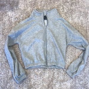 Gray zippered cropped jacket